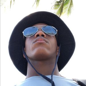 Meet your Posher, Austin